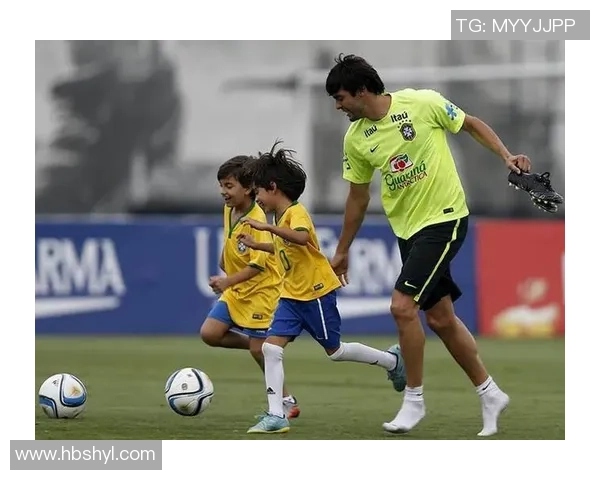 顶级足球球星的生活足迹与职业轨迹全记录揭秘